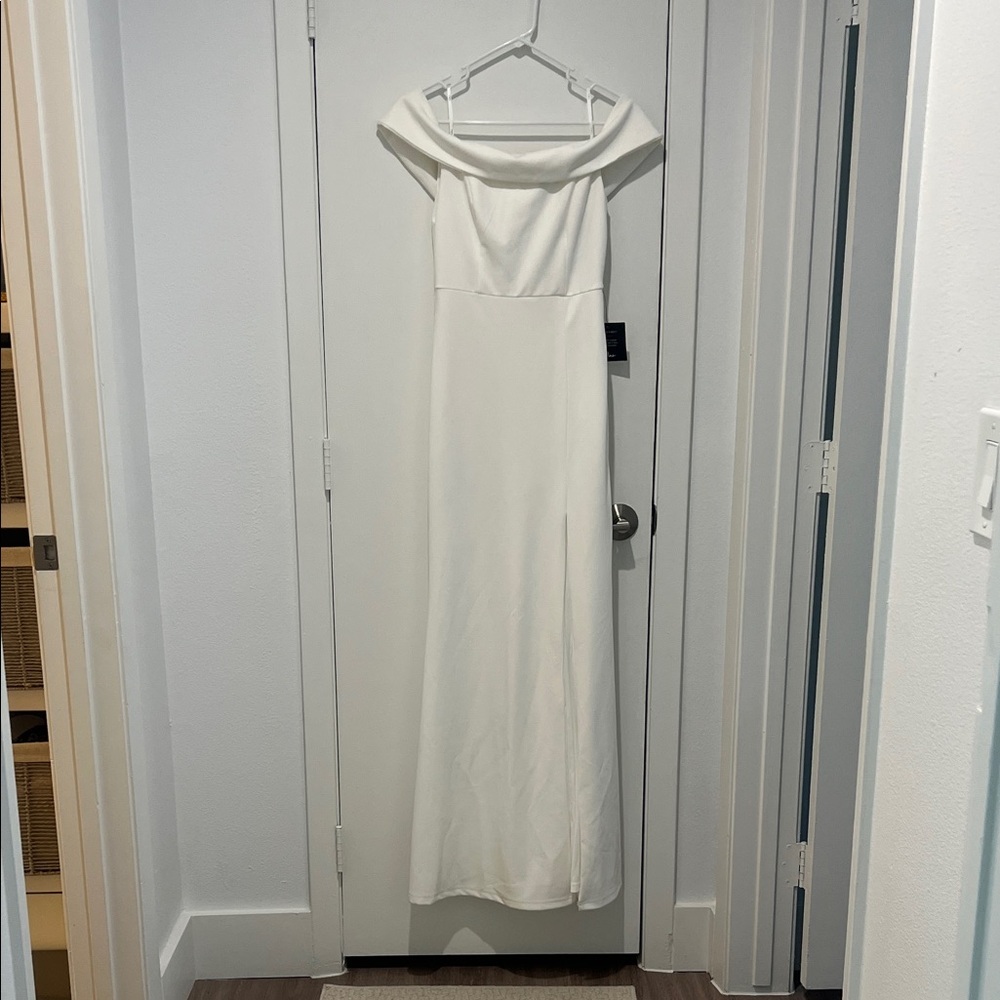 Lulu's Strapless White Dress